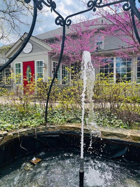 Inn Of Chagrin Chagrin Falls 外观 照片